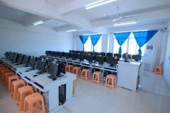 Computer-room-at-the-school